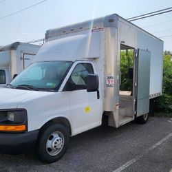 2016 Box Truck 