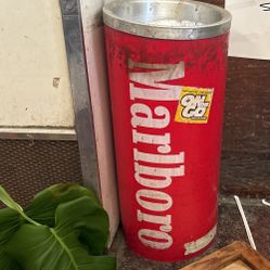 Old Marlboro Ashtray 