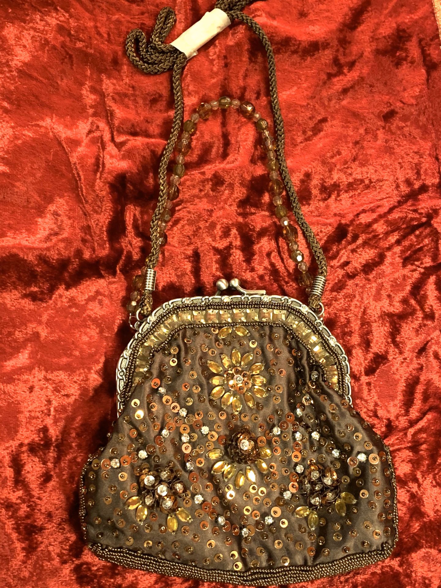 Preston & York Vintage Brown Beaded Sequin Evening Bag for Sale in  Nashville, TN - OfferUp