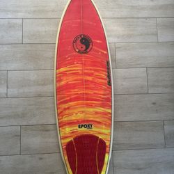 5’6” Town & Country Surfboard