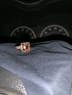 10k ruby ring