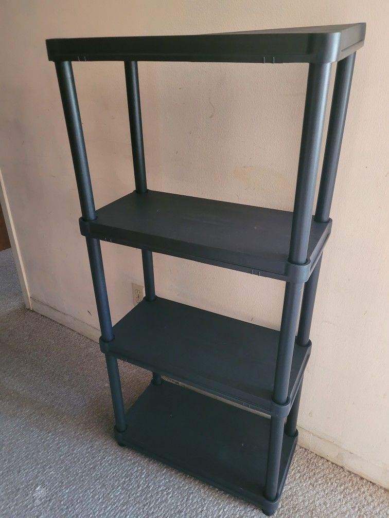 Newshelf