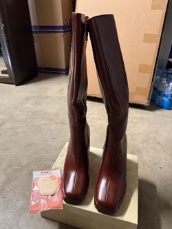 Brown boots