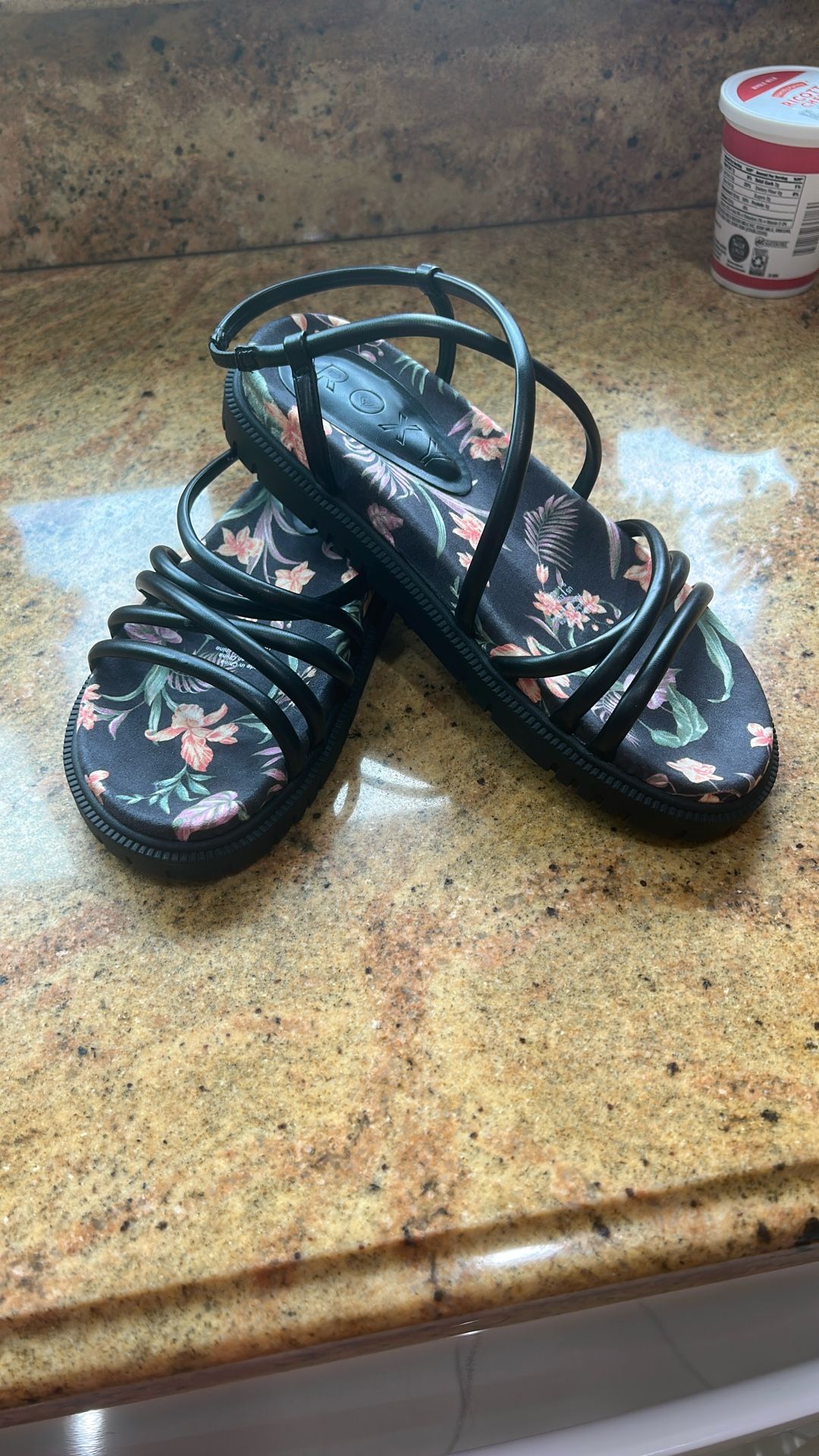 Roxy Brooke Women’s Strappy Sandals