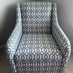 Bassett Baby Premier Peyton swivel glider chair for Sale in Plainfield IL OfferUp