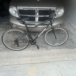 Btwin Riverside 100 Bicycle 
