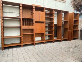 Gorgeous Vintage Gianfranco Frattini Style 17’ Mid Century Modern Teak Modular shelving system
