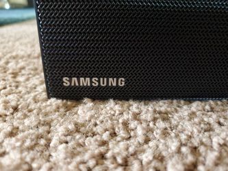 Una Barra De Sonido Marca SAMSUNG 