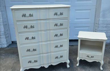Refinished French Provincial Dresser and nightstand set