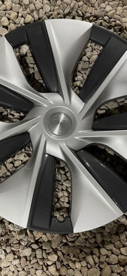 Tesla model Y , 19” Wheel Covers New