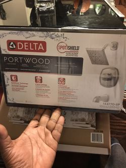 DELTA PORTWOOD .....TUB & SHOWER