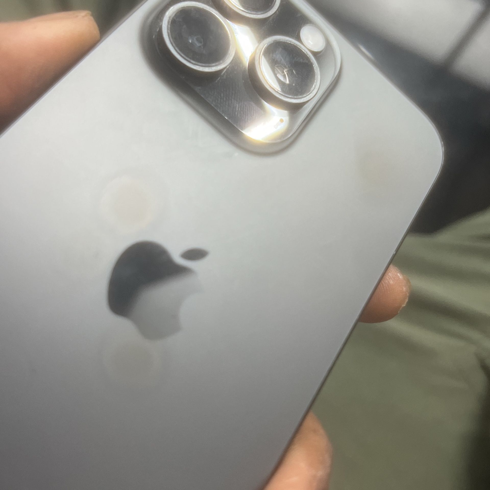 iPhone 15 Pro Max 256 Factory Unlocked