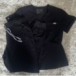 Figs Black Scrub Set 