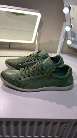 Vintage Prada Shoes (BEST OFFER)
