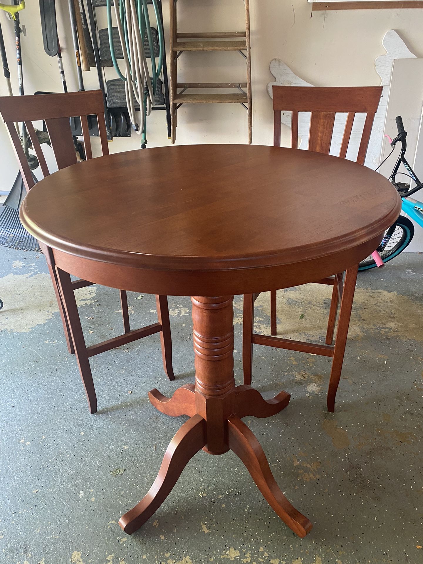 Pub Table And 2 Stools