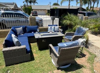 Patio furniture set outdoor new in the box