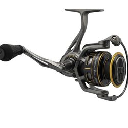 Brand new, factory sealed Lew's Pro TLC 3000 spinning reel