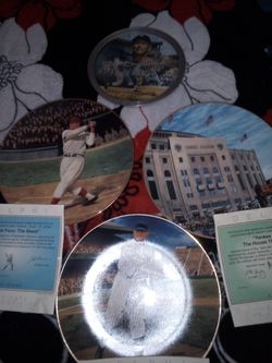 4 Collectors Plates Bradford Coll
