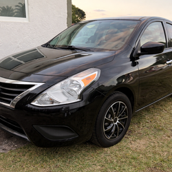 Nissan Versa 2016