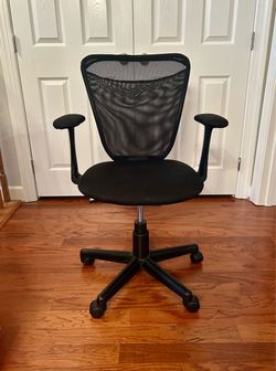 Office Chair (Swivel & Adjustable Height) Mesh Seat & Back