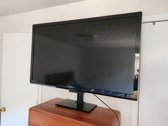50 in. Emerson TV