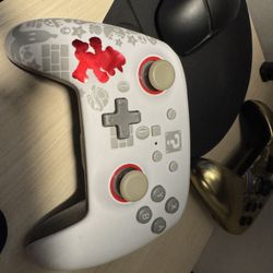 Nintendo Switch 1 CONTROLLER MARIO THEMED