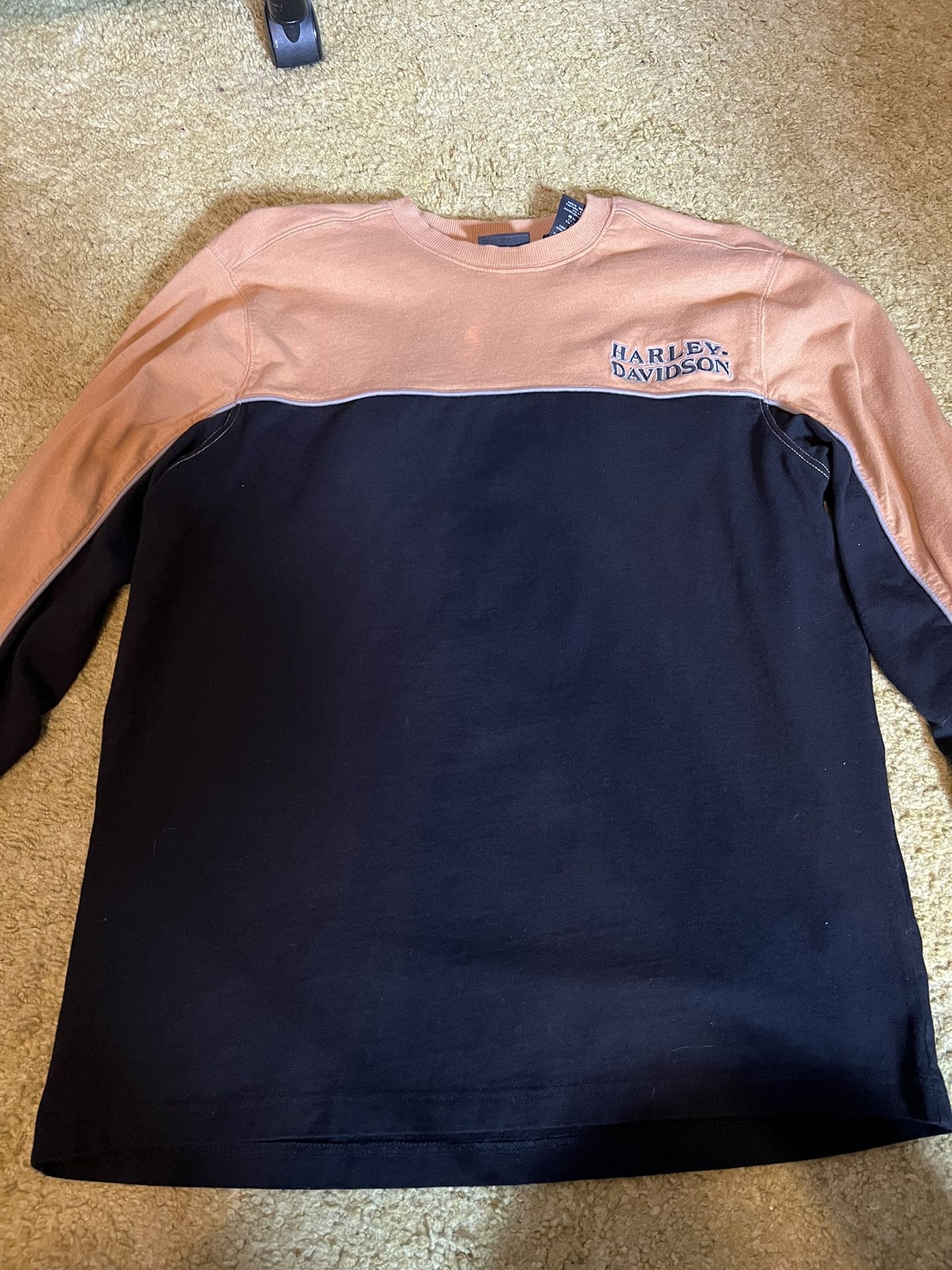 Harley Davidson Thick Longsleeve Large two tone embroidered logo 110 year anniversary.