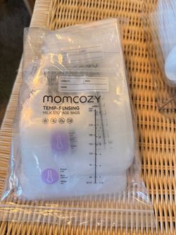 Mom, cozy breastmilk storage bags
