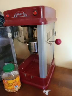 Oster Theater Style Popcorn Machine!!! Awesome To Have If You Love Popcorn Or Have Kids.  