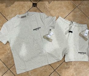 Essentials Fear of God Baige 2-Piece Set T-Shirt & Shorts Drawstring Pockets S