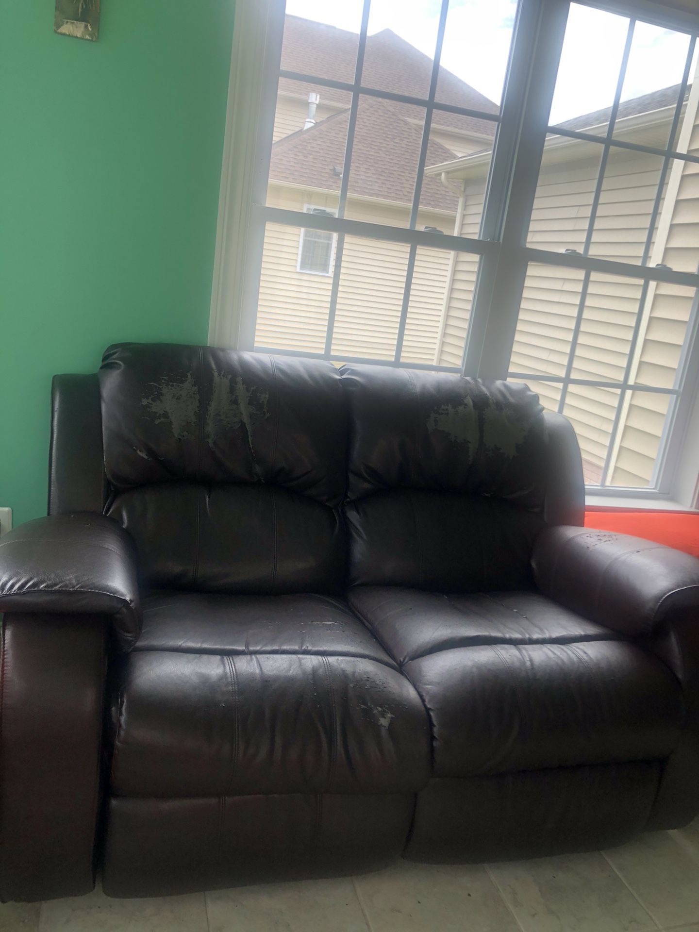 Couch & love seat / Recliner