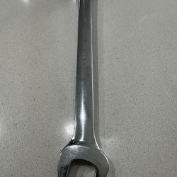 Snap On OEX32 1” 12 Points Combination Wrench.