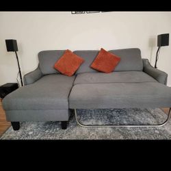 L Sectional/Convertable Sofa (Ashley Furniture)