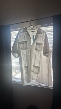 4x Brand new white guayabera