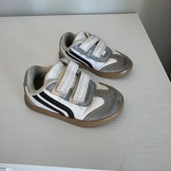 7T Shoes