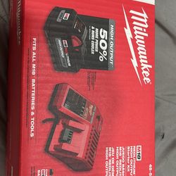 Milwaukee 6.0 Battery With Charger Read Below 