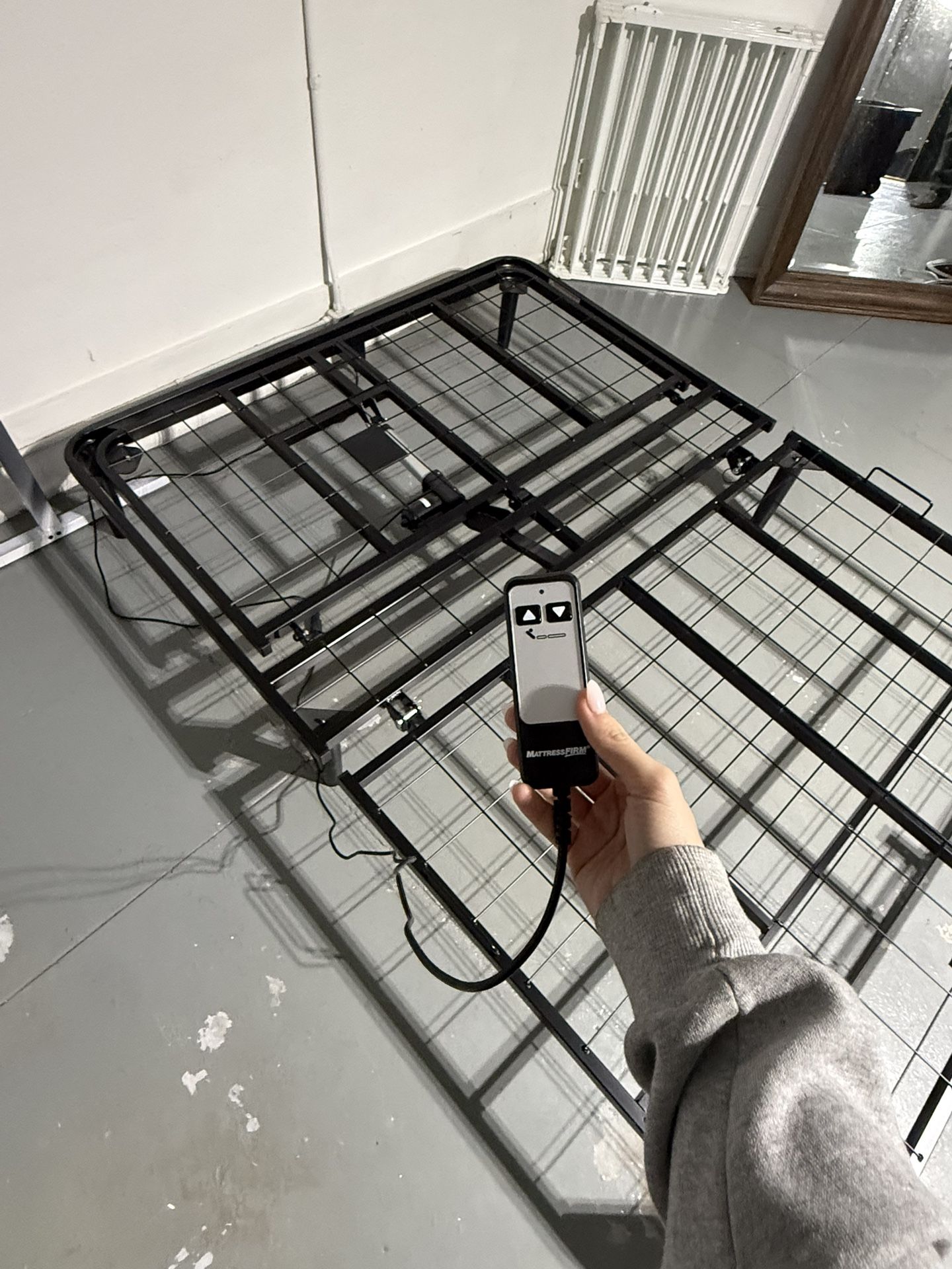 Adjustable Bed Frame With Remote (full Size)