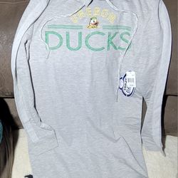Brand New Womans Oregon Ducks 