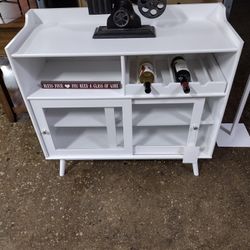 Beautiful White Mid Century Modern Style Bar Cabinet 