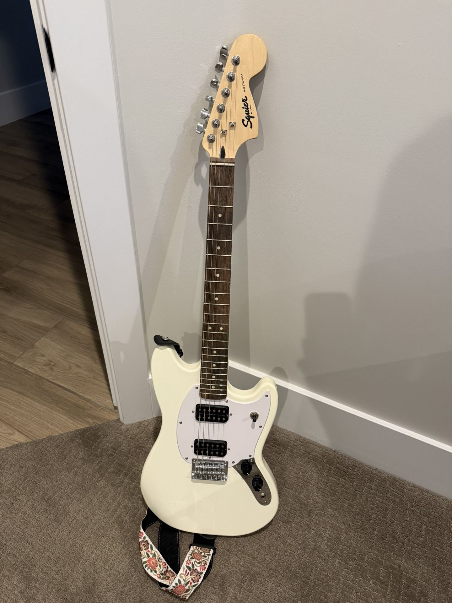Squier Bullet Mustang Solid Body Electric Guitar