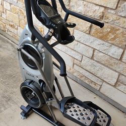 Bowflex Max Trainer M7