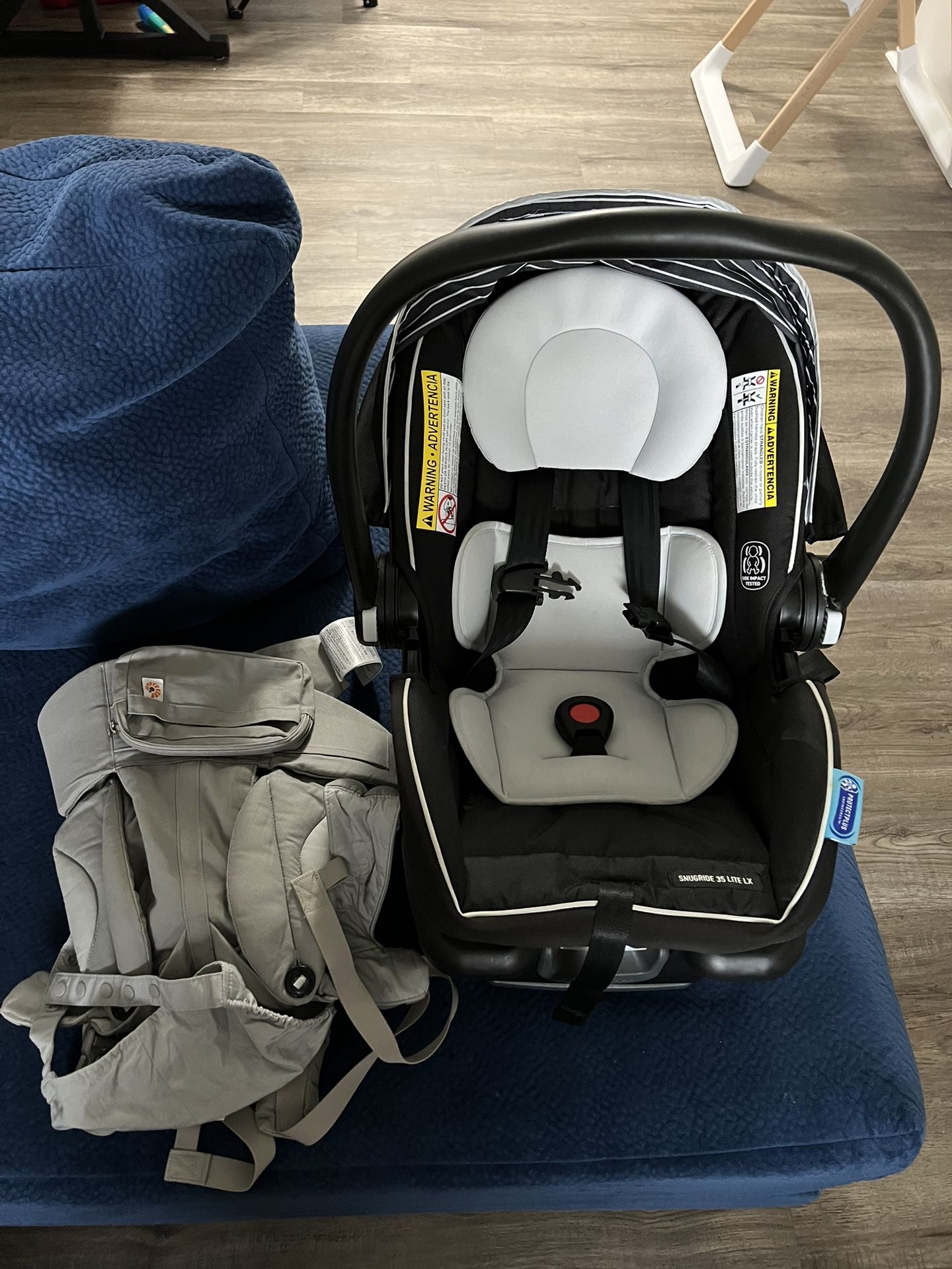 Graco Car Seat and Baby Carrier Bundle