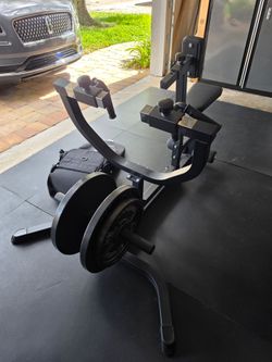 Plate loaded seated row