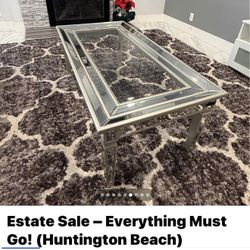 ✨ Mirrored Glass Coffee Table – Elegant & Modern