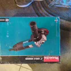 Makita 4" Angle Grinder 