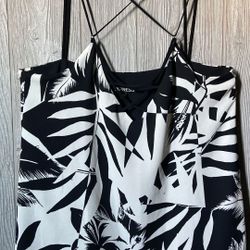 NWT Express Strappy Black and White Tropical Print Camisole