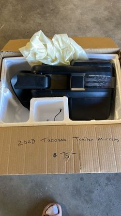2023 Toyota Tacoma trailer mirrors new