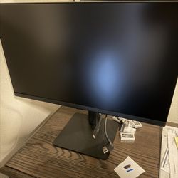 Samsung QHD Monitor (100hz Refresh Rate)