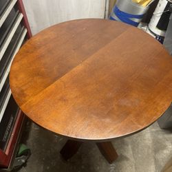 Beautiful Solid Wood End Table 