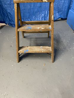 Step Ladder